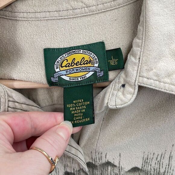 Cabelas Women Long Sleeve Top Button Down Shirt southwest Tan Large - Picture 3 of 16